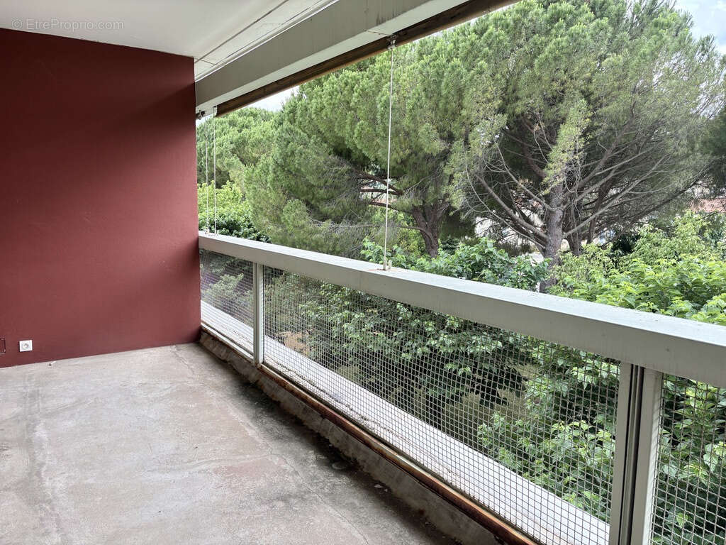 Grand appartement 120 m2, dernier étage, avec garage, dans immeuble de standing avec ascenseur - photo 11