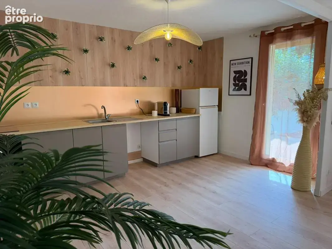 CARCASSONNE Résidence Di Castelli II maison rénovée et meublée avec 3 chambres jardin garage et piscine collective - photo 4