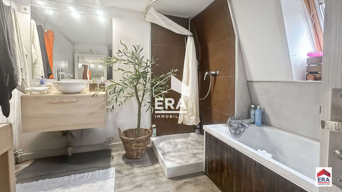 Maison à LYS-LEZ-LANNOY