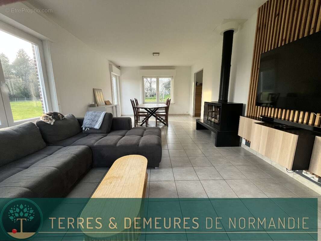 Maison à THIBERVILLE