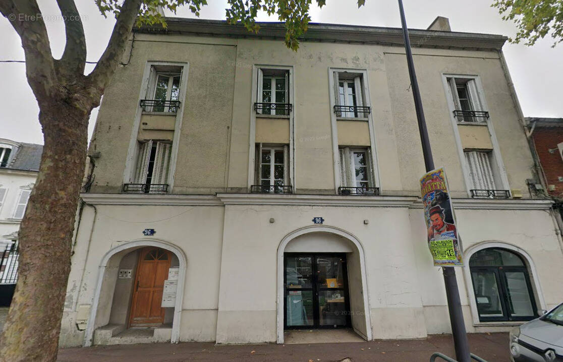 Commerce à RUEIL-MALMAISON