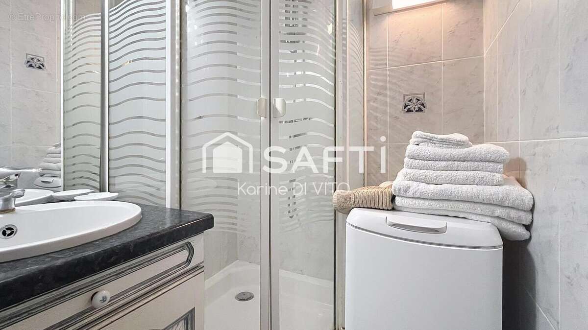 Photo 7 - Appartement à ROQUEBRUNE-SUR-ARGENS