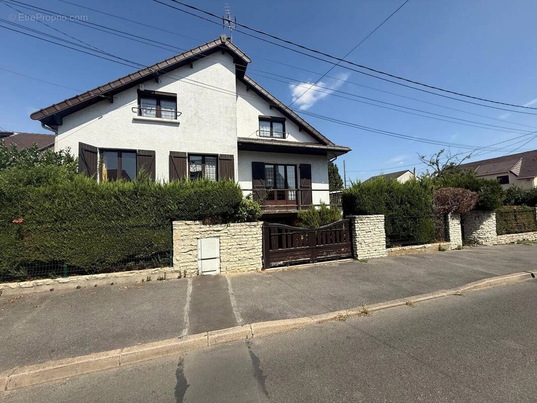 Maison à GAGNY