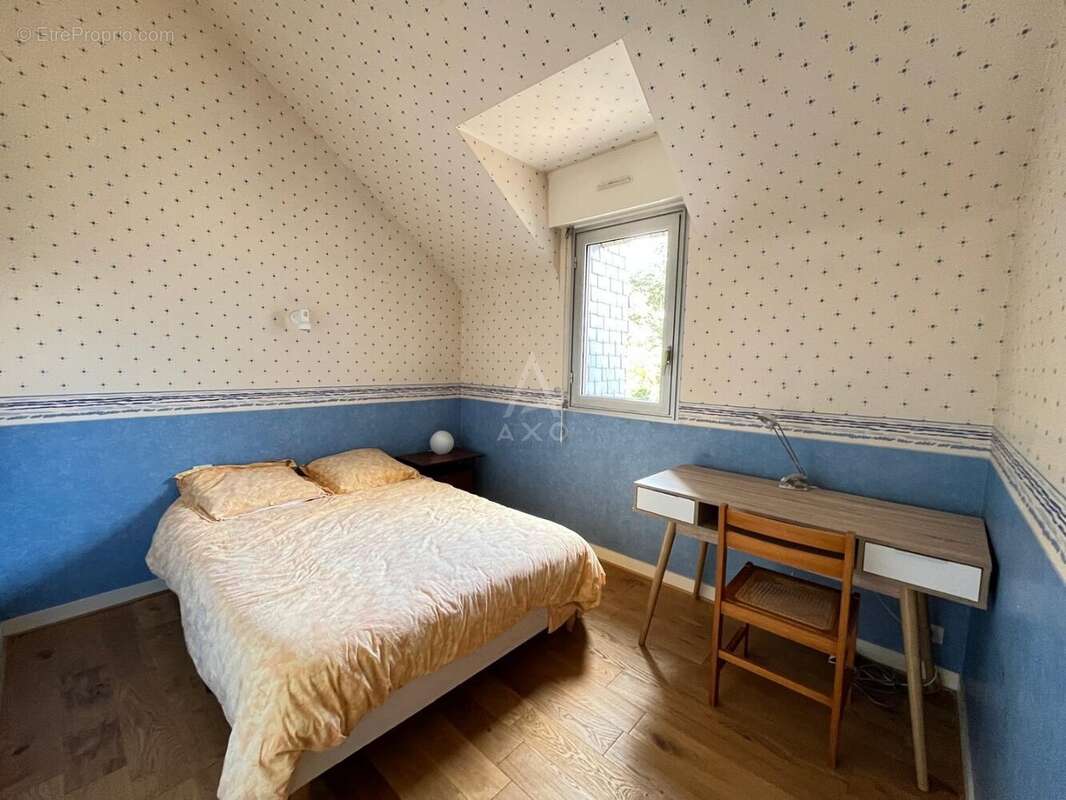 Maison 208 m² à Montours  - photo 15