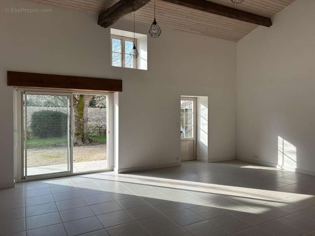 IMG9328 - Maison à SAINT-SYMPHORIEN