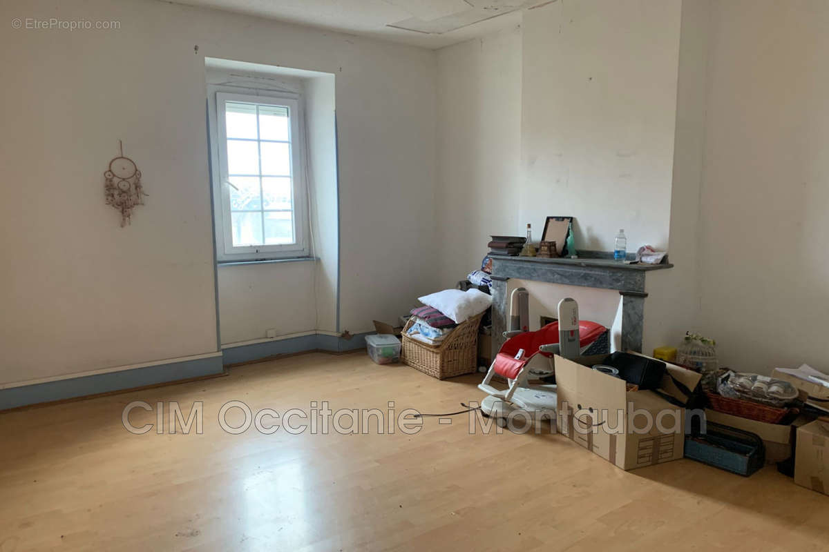 Maison à SAINT-MARTORY