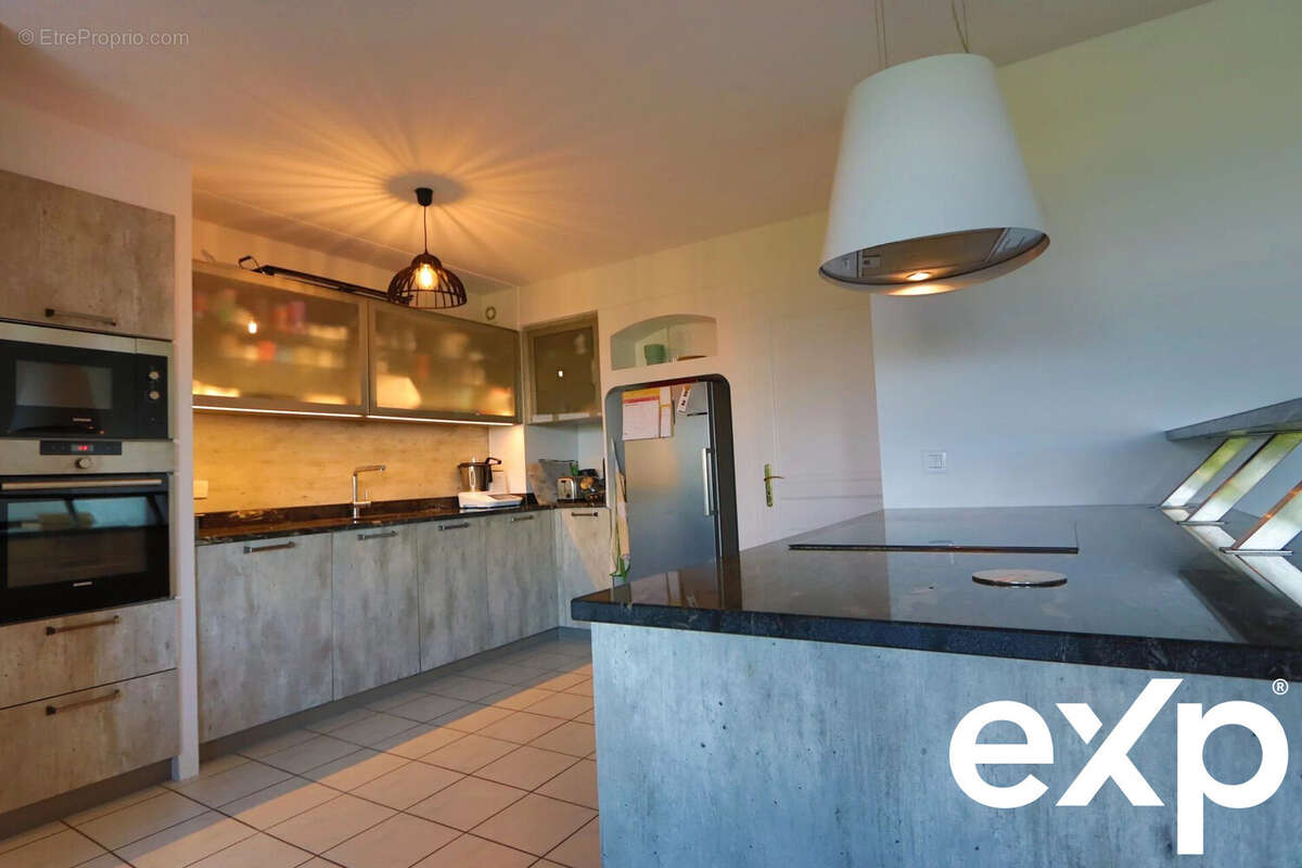 Appartement à ANNECY-LE-VIEUX