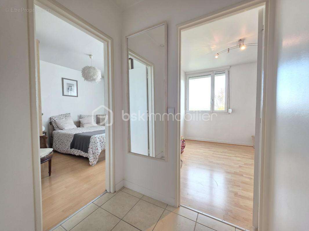 Appartement à BALLAINVILLIERS