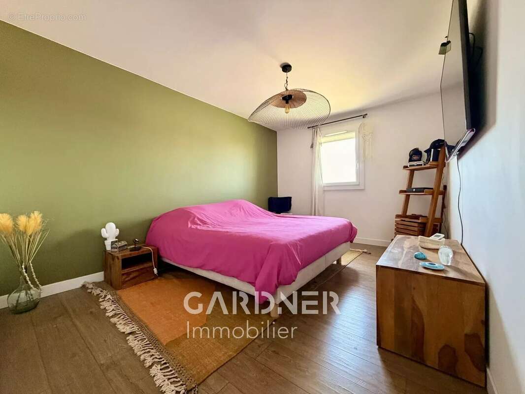 Appartement à MARSEILLE-9E