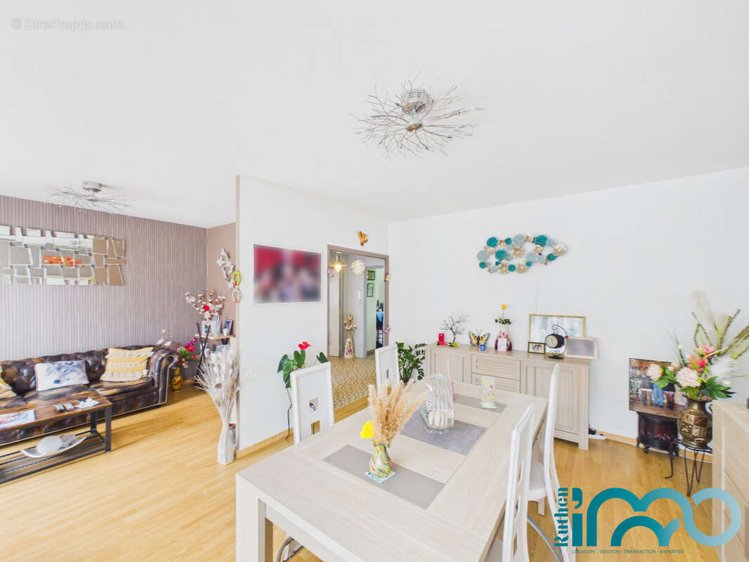 Appartement 78 m² à Rodez  - photo 2