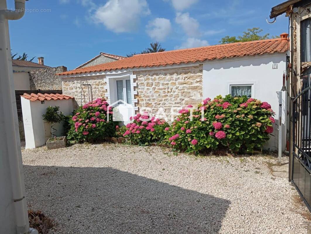 Photo 1 - Maison à SAINT-MICHEL-EN-L'HERM