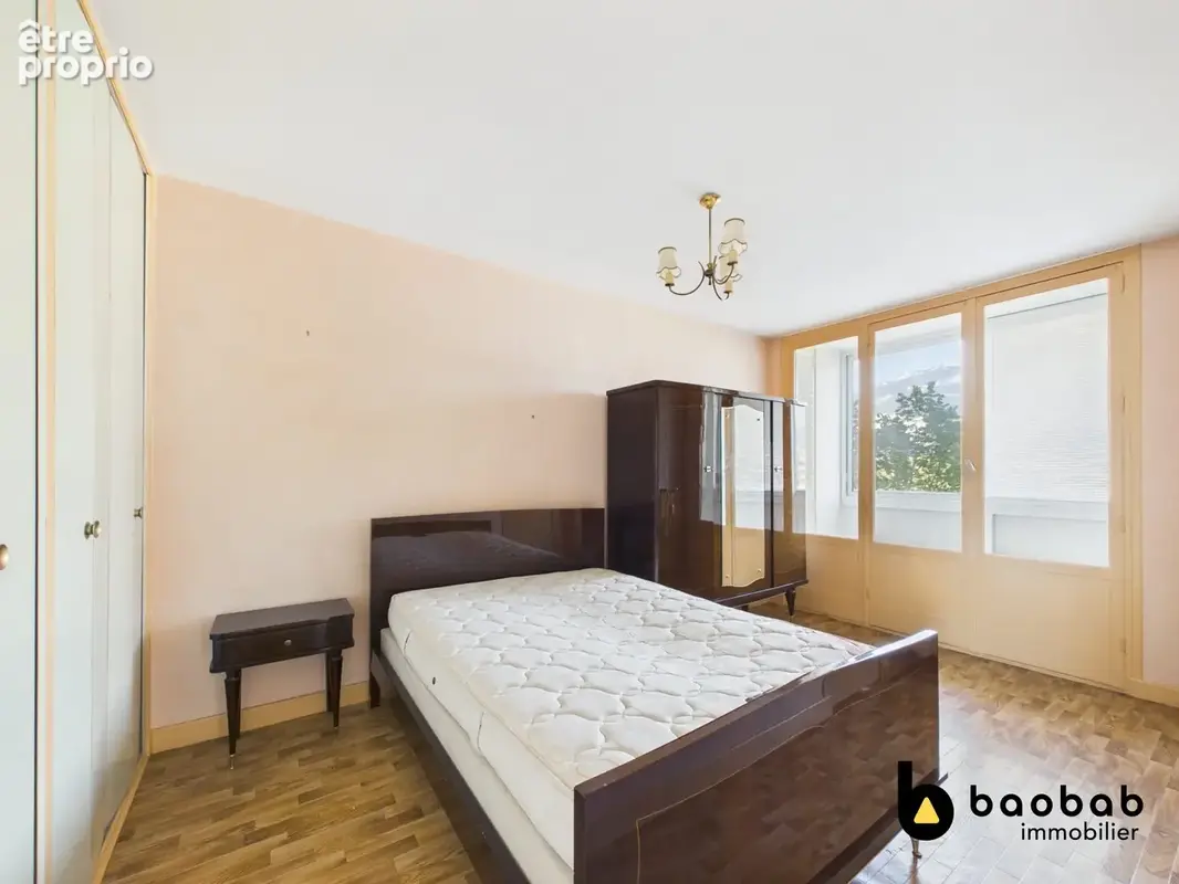 Appartement 65 m² à Chambery  - photo 5