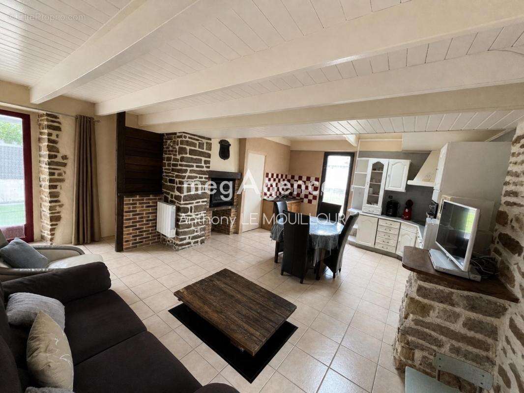 Maison à CALAN