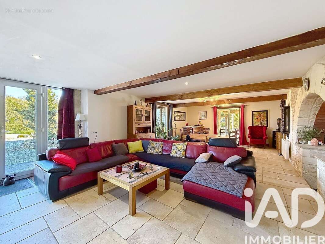 Photo 2 - Maison à CHEVANCEAUX