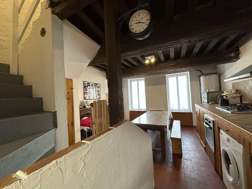 Maison à LORMES