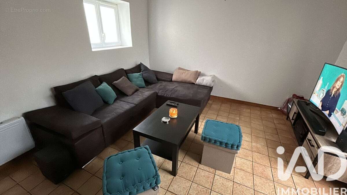 Photo 2 - Maison à MONTREUIL-AUX-LIONS