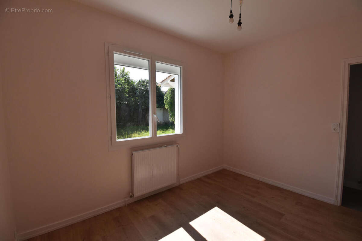 DSC_0021 - Maison à SOYAUX