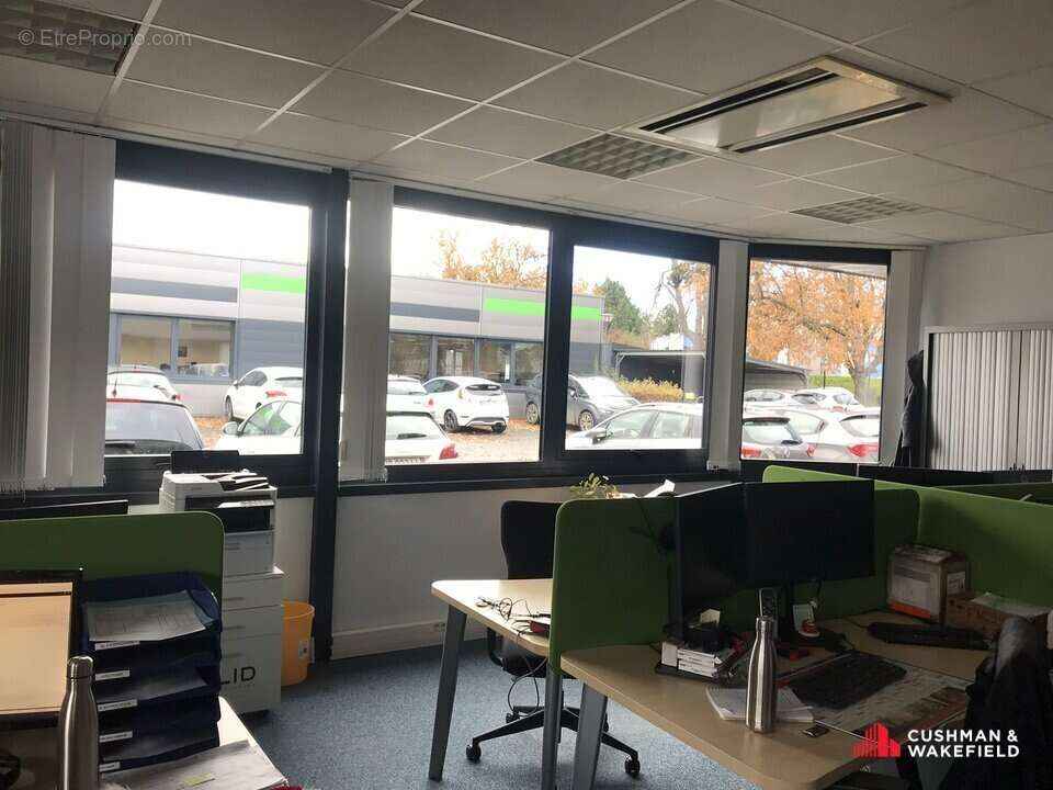 Commerce à RAMONVILLE-SAINT-AGNE