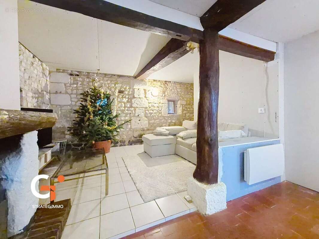 Maison à CAUMONT
