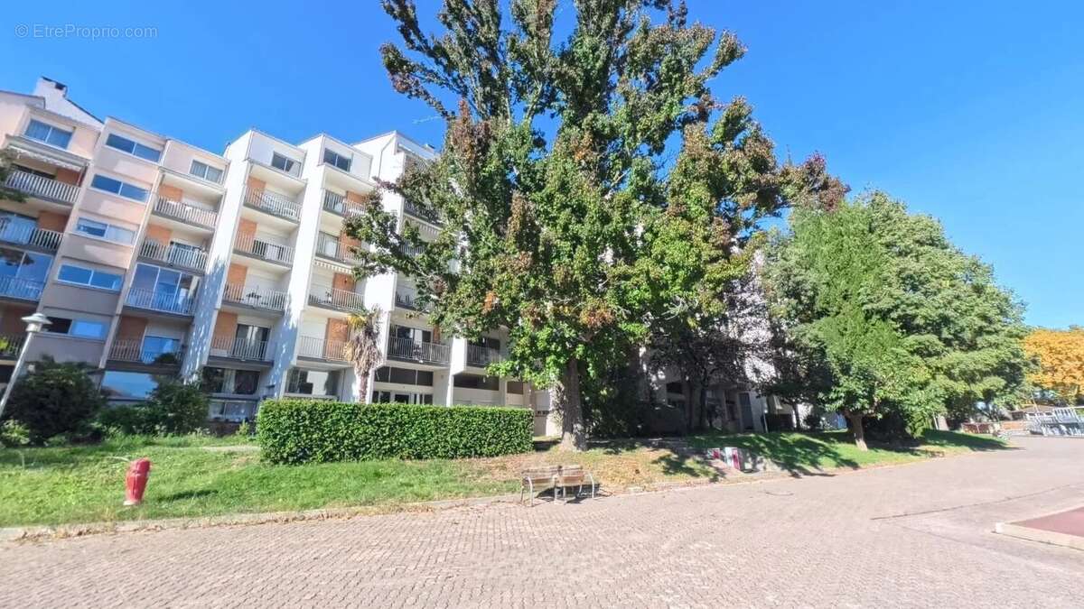 Appartement à RAMONVILLE-SAINT-AGNE