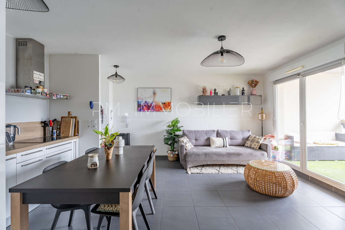Appartement à MARSEILLE-10E