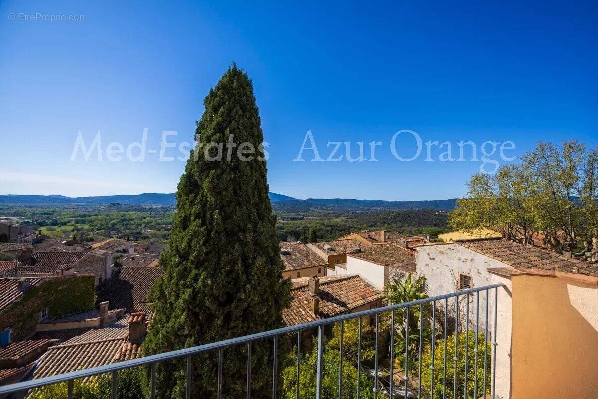 Appartement à GRIMAUD