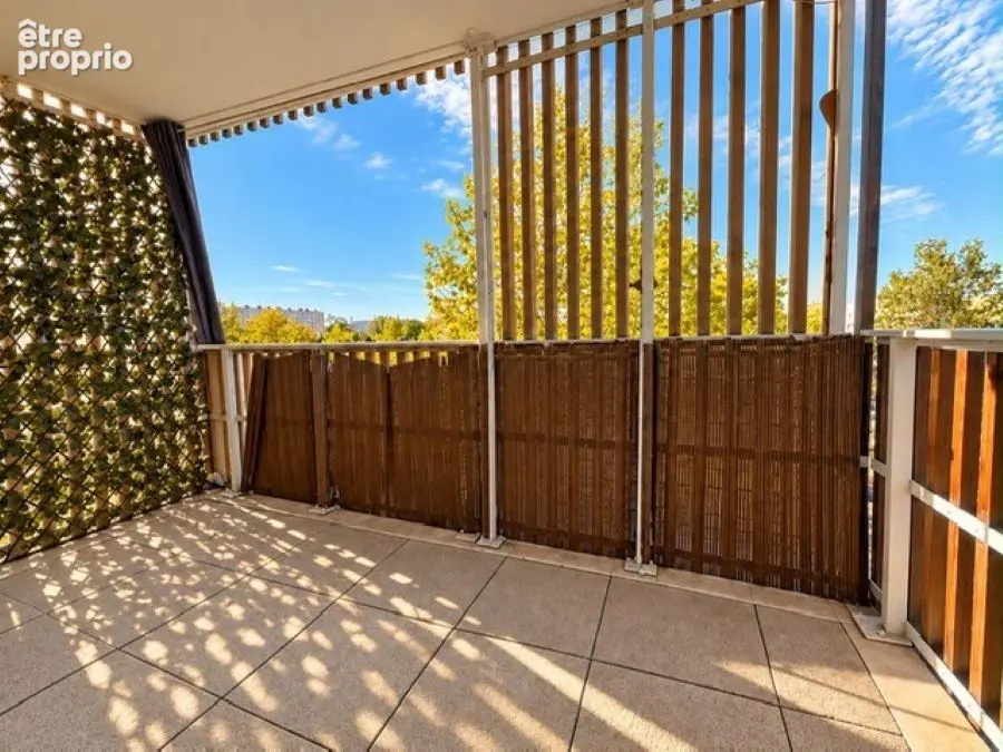 Photo Appartement à Champigny-Sur-Marne au prix de 285 000€