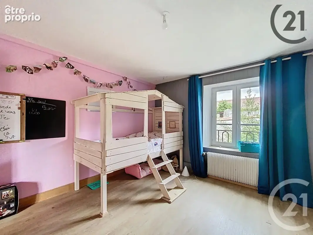 Maison 8 pièces 219 m² à vendre à Courcelles-Sapicourt (51140) - photo 8