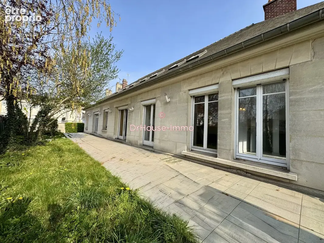 Commerce 192 m² à Compiegne  - photo 6