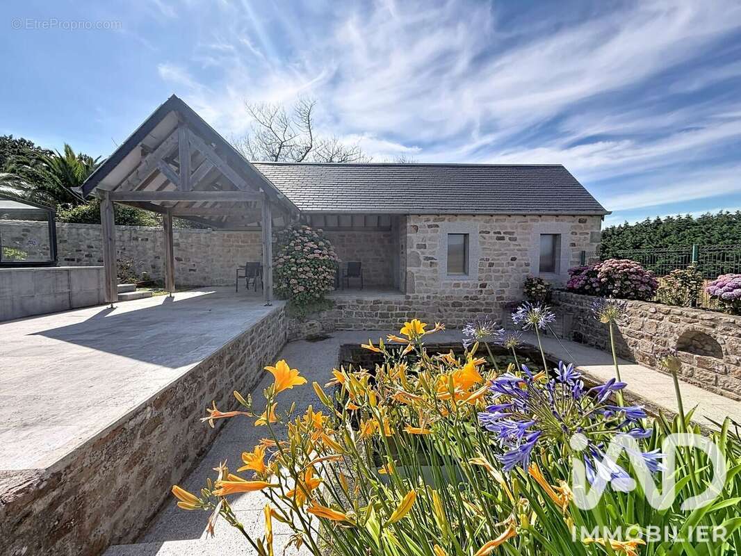 Photo 4 - Maison à SAINT-PIERRE-EGLISE