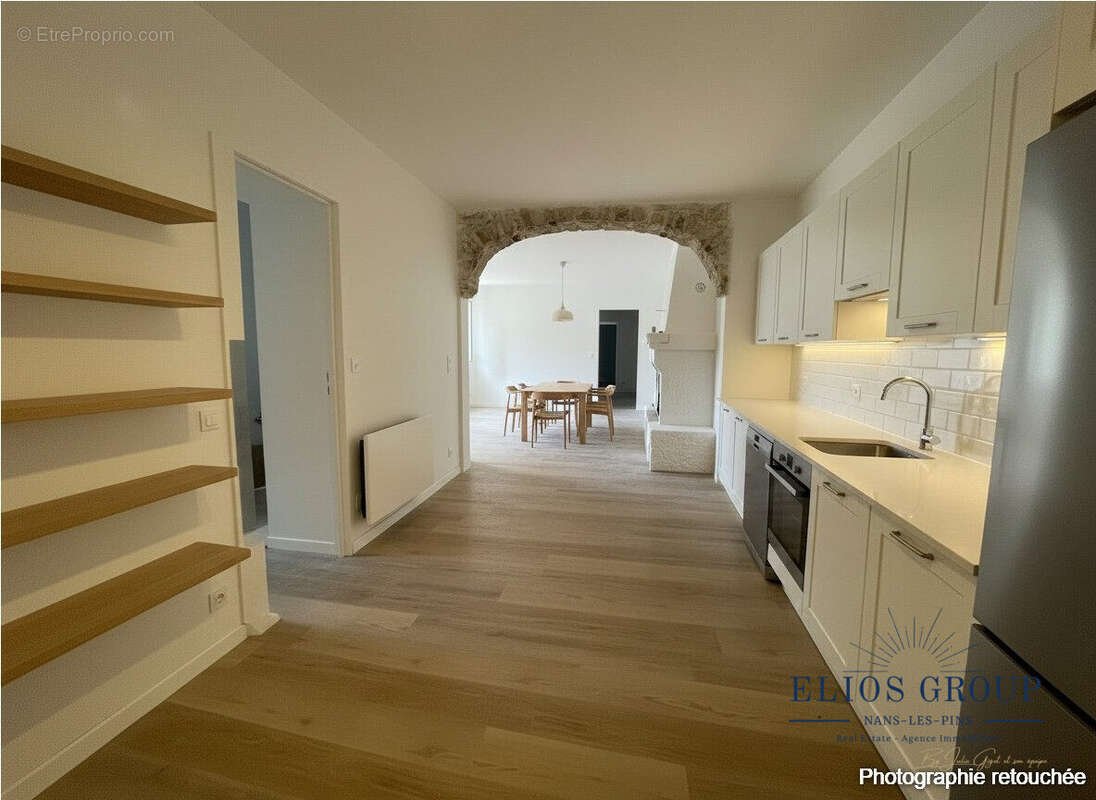 HOME STAGING - Appartement à ROUGIERS