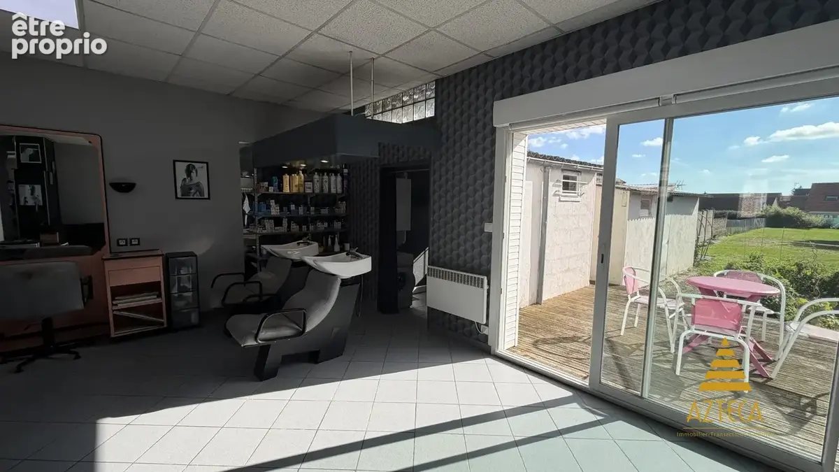 Commerce 52 m² à vendre à Raillencourt-Sainte-Olle (59554) - photo 2