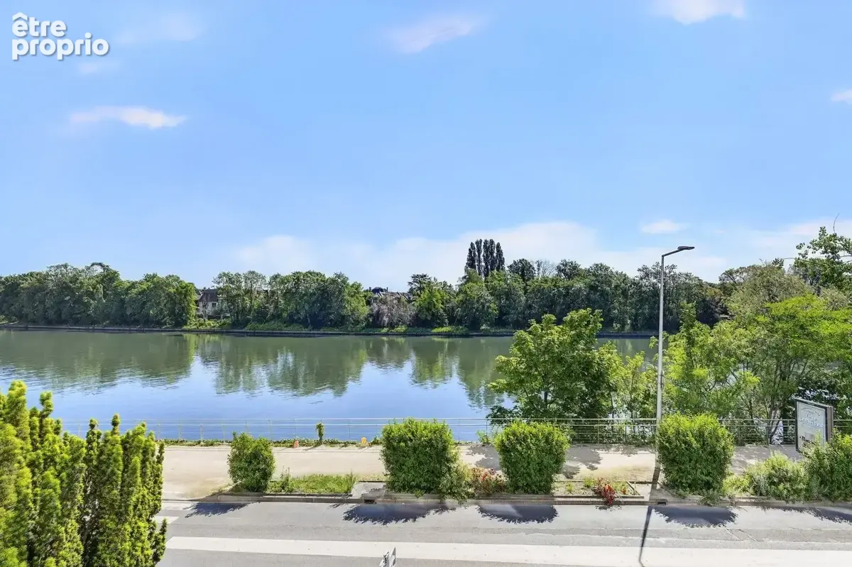 Juvisy-sur-Orge - Très beau 4 pièces face à la Seine, loggia panoramique - photo 7