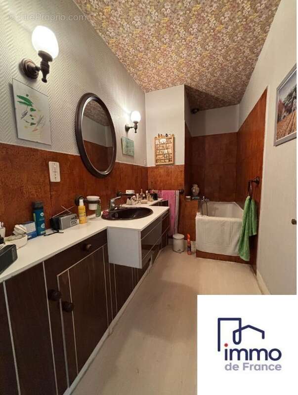 Maison 224 m² à Vienne  - photo 9