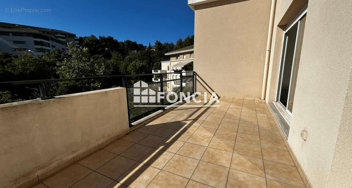 Appartement à MARSEILLE-13E