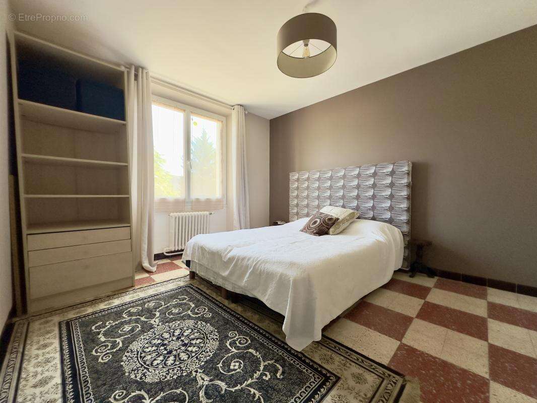 Maison à LES SALLES-DU-GARDON