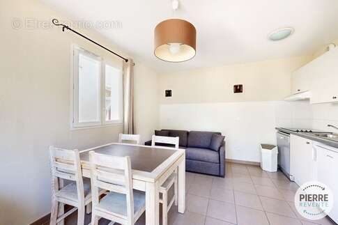 Appartement à MALAUCENE