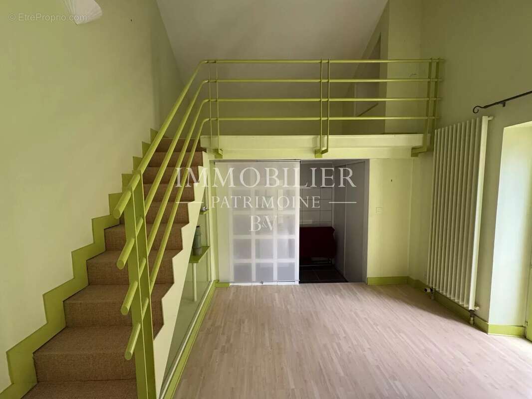 Maison à LA CHAUSSEE-SAINT-VICTOR