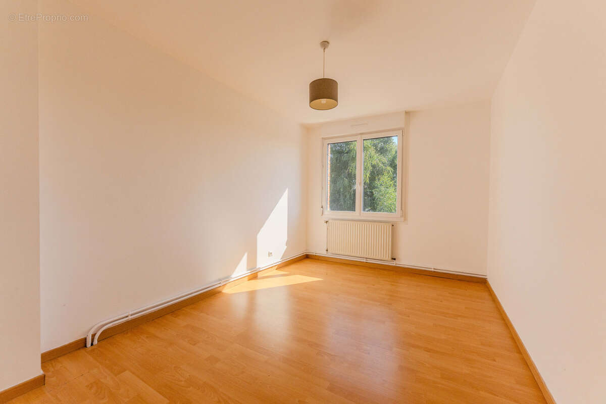 Maison individuelle idealment situee ! - photo 10