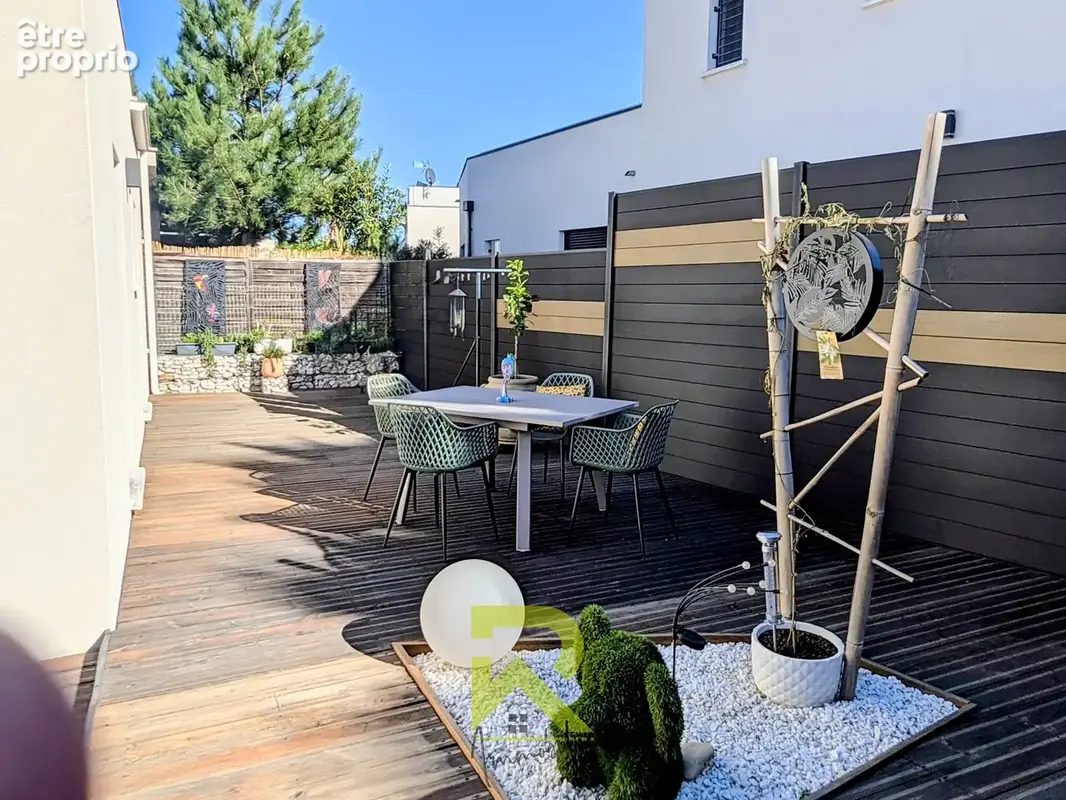 Agde   villa 3 chambres avec jardin, deux terrasses et garage - photo 2