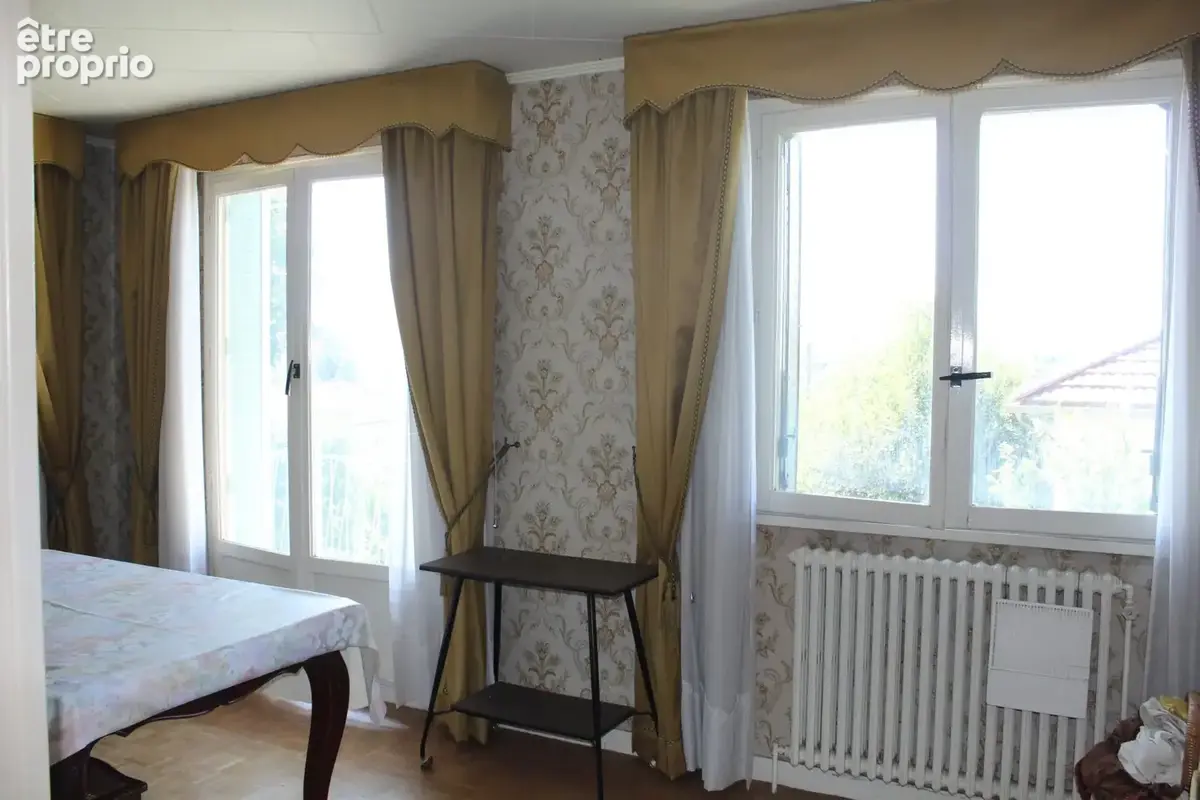 Maison 113 m² à Rillieux-La-Pape  - photo 7