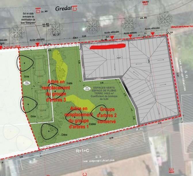Terrain à SAINT-MAURICE