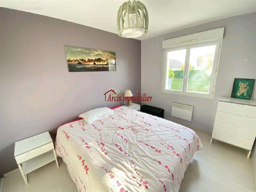 Maison à MERY-SUR-SEINE