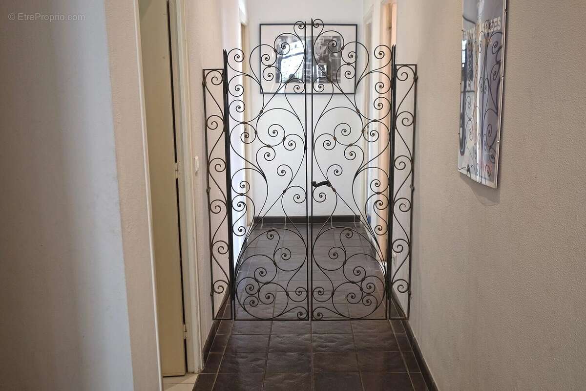 Appartement à ROQUEBRUNE-CAP-MARTIN