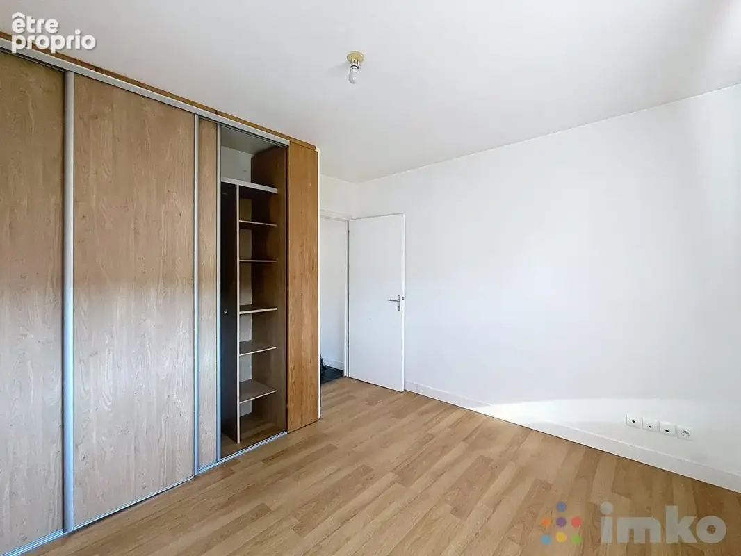 Appartement 3 pièces 70 m² à vendre à Lille (59000) - photo 3