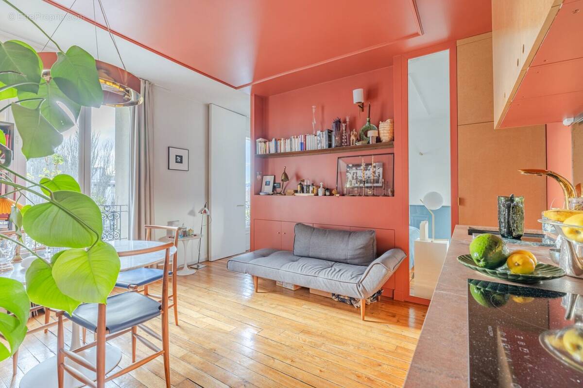 Appartement à PARIS-11E