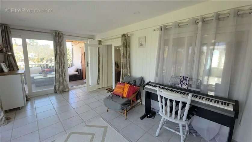 Maison à LA TRIMOUILLE