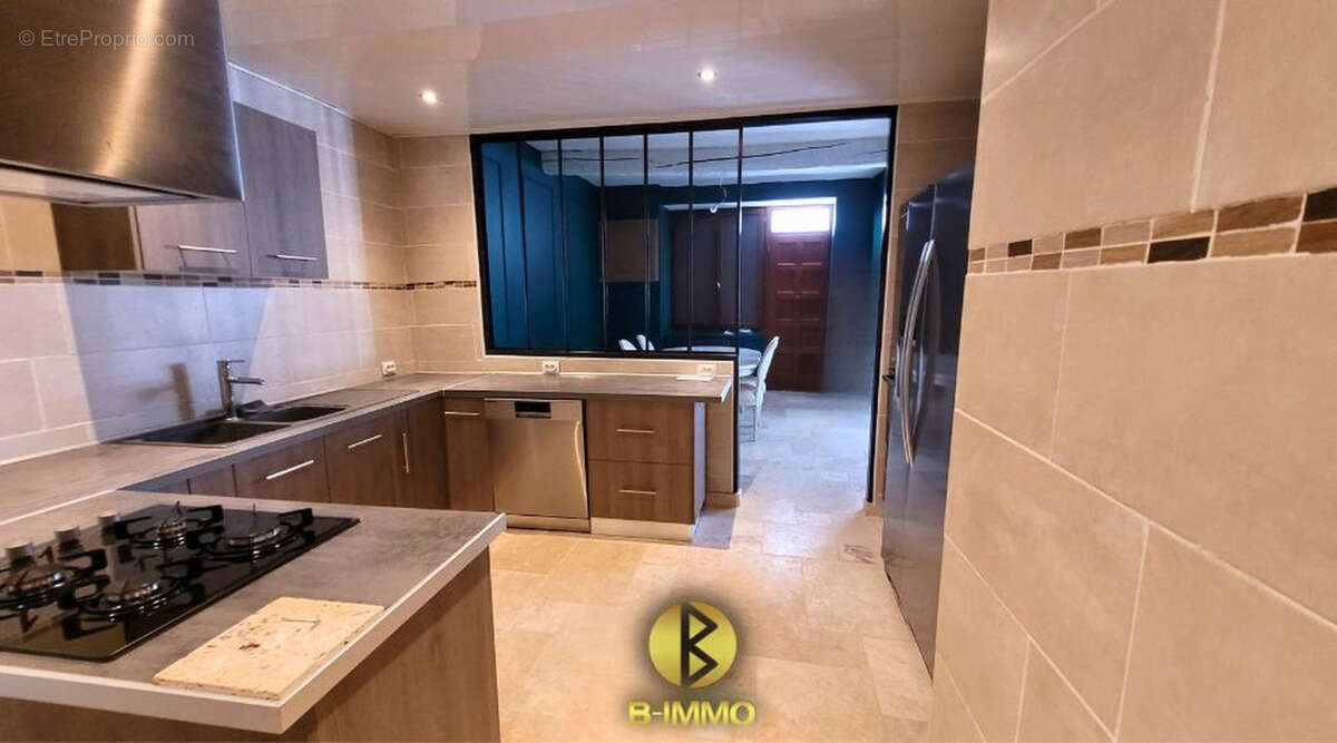 Maison à LE PEAGE-DE-ROUSSILLON