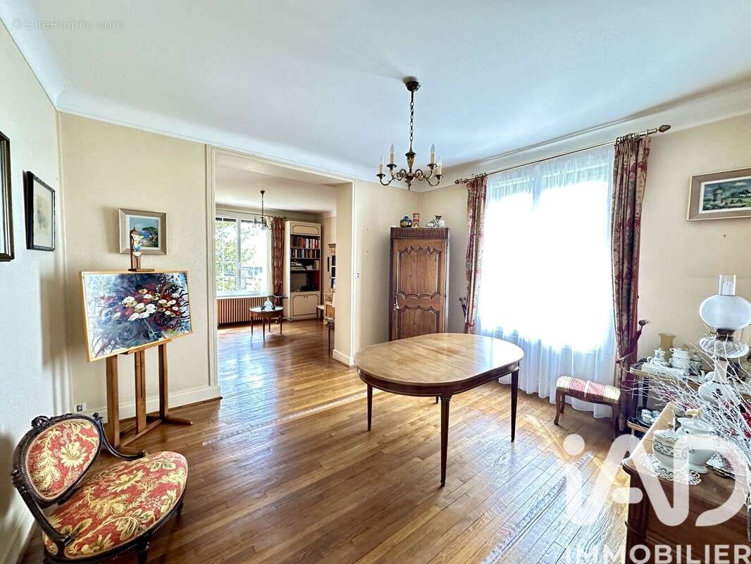 Photo 6 - Maison à MUSSY-SUR-SEINE