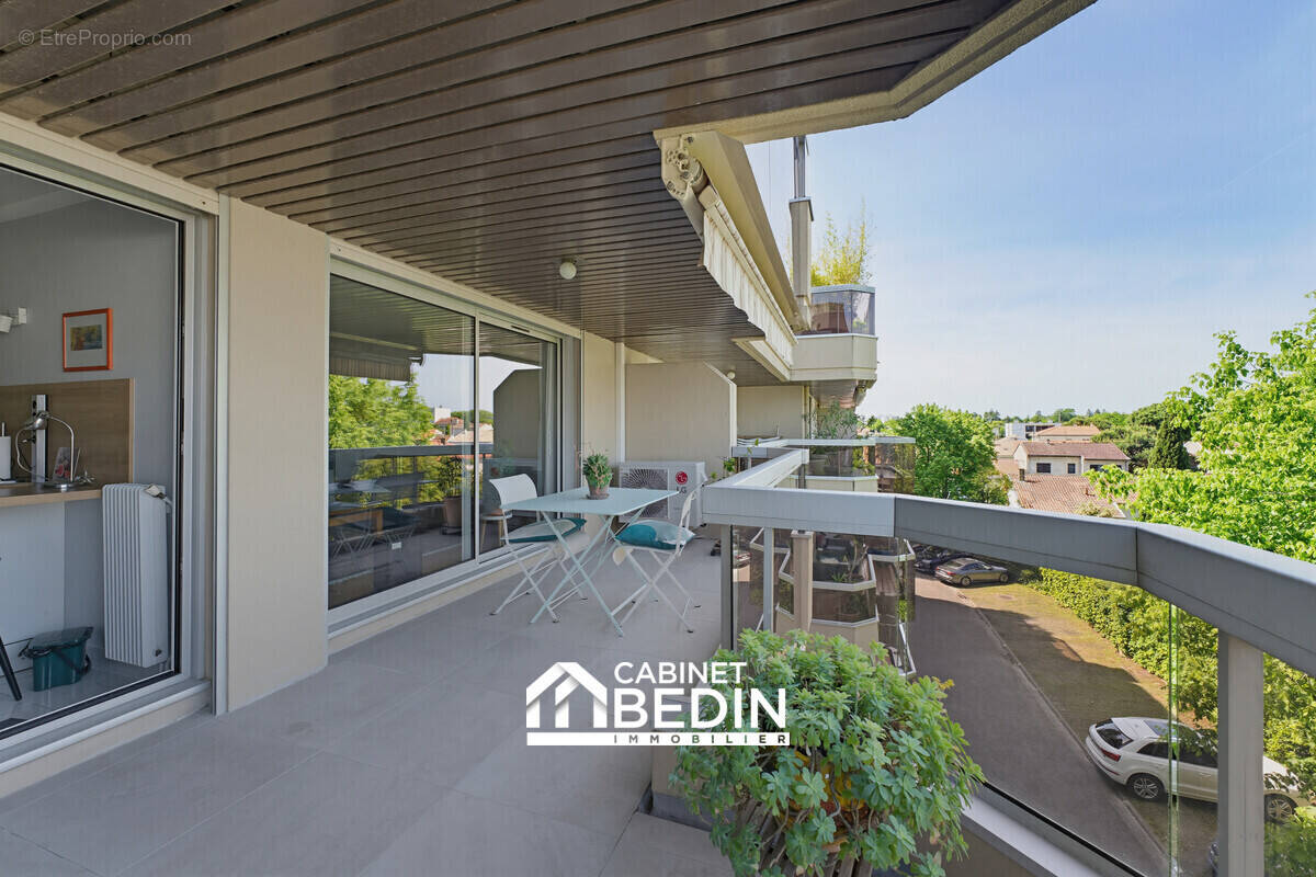Appartement à BORDEAUX